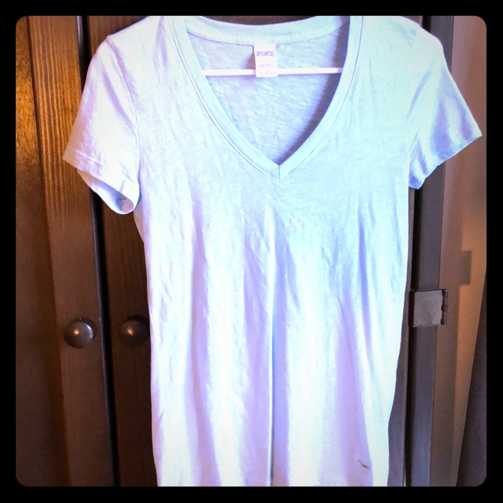 Women’s V neck